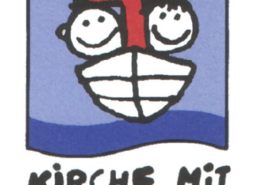 Evgl.Kirchengemeinde-Essen-Bedingrade-Schoenebeck-Kirche_mit_Kindern